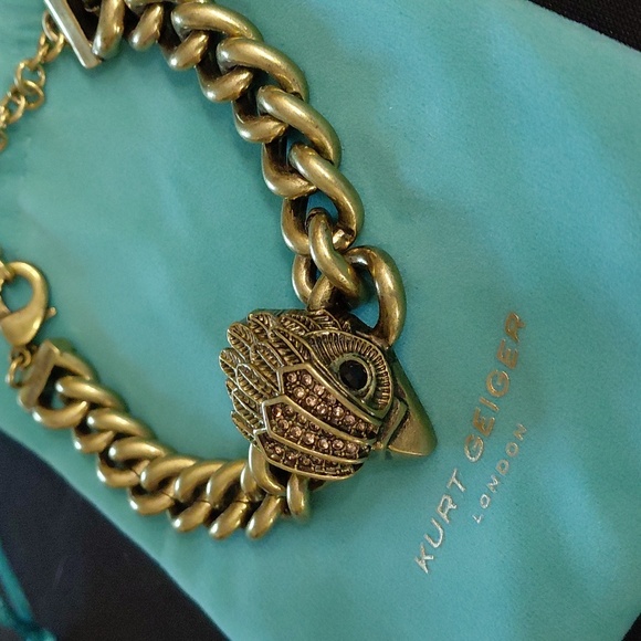 KURT GEIGER LONDON Gold-Tone Chain Bracelet with Eagle Embellished Charm - Picture 7 of 8